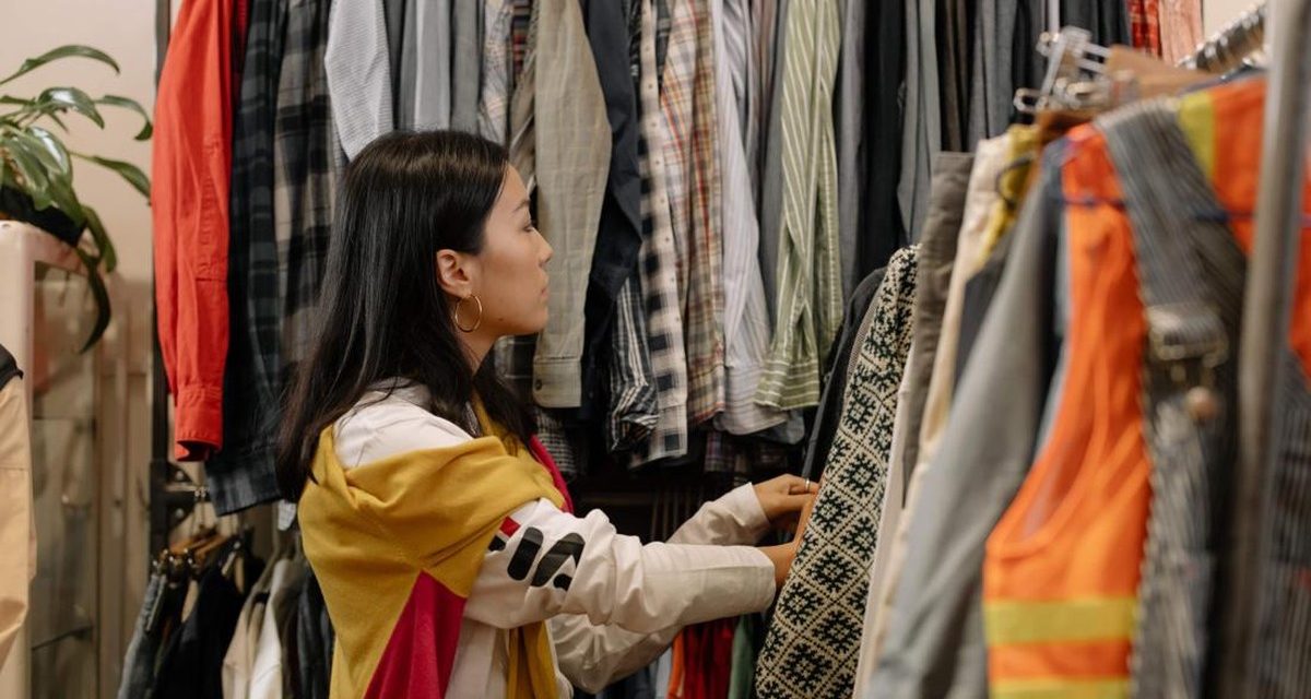 Mau Belanja Preloved? Simak Tips Agar Tak Kecewa Di Akhir