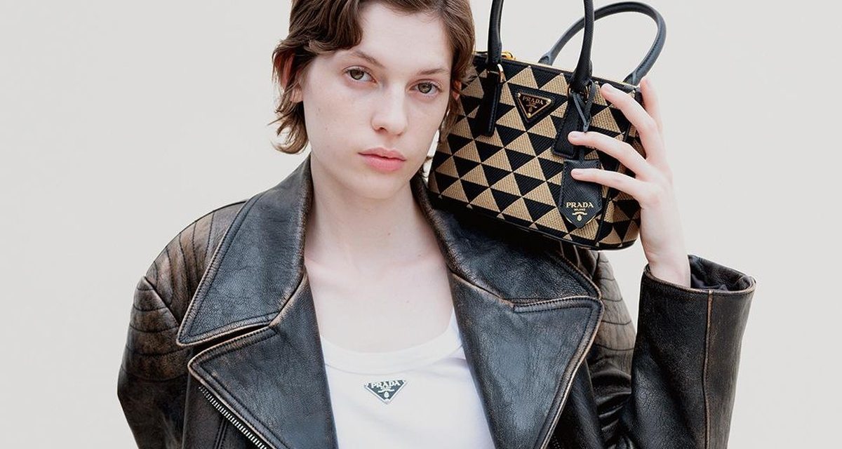Brand Prada Selalu Hadirkan Gebrakan Prodak Menarik Dan Unik