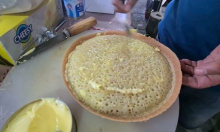 Kuliner Martabak Piring Cocok Di Nikmati Di Kala Malam Harimu