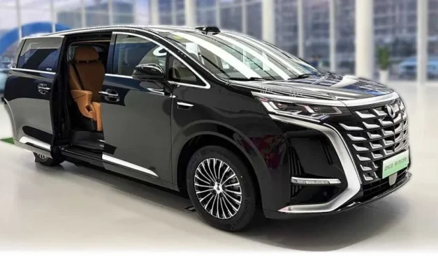 Keistimewaan Denza D9 MPV Listrik Premium Yang Modern