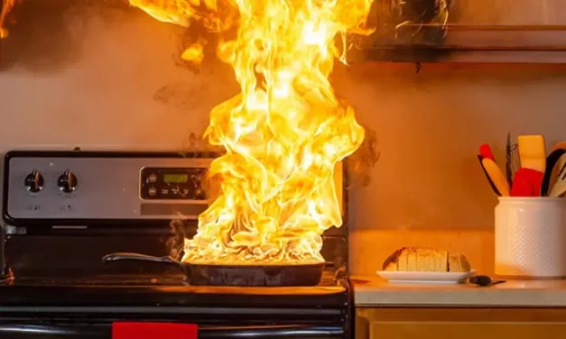 Amankan Rumah Anda! 7 Cara Menata Dapur Anti Risiko Api