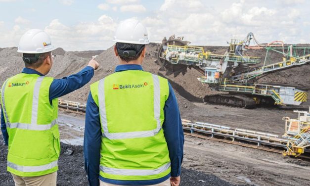 PT Bukit Asam Pemain Utama Dalam Industri Batu Bara Nasional